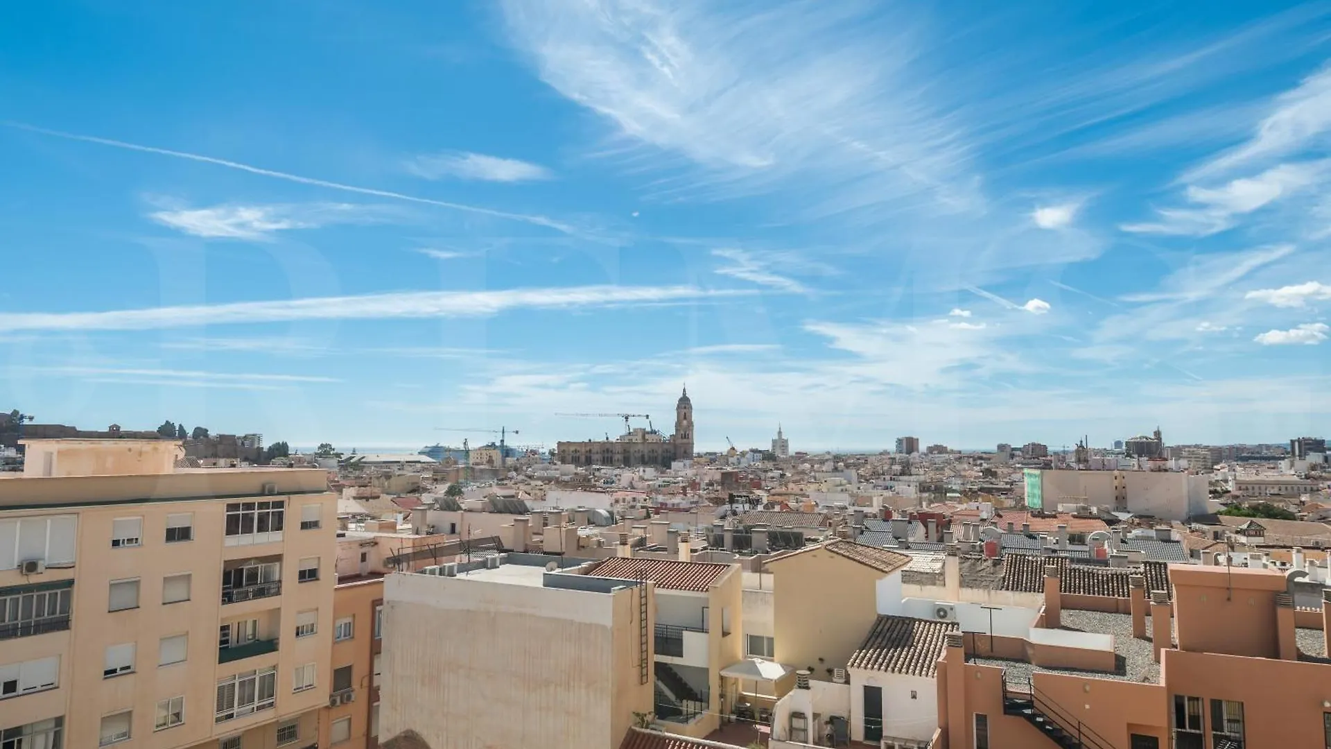 Modern Apartment With Private Terrace By Rems Malaga Spain
